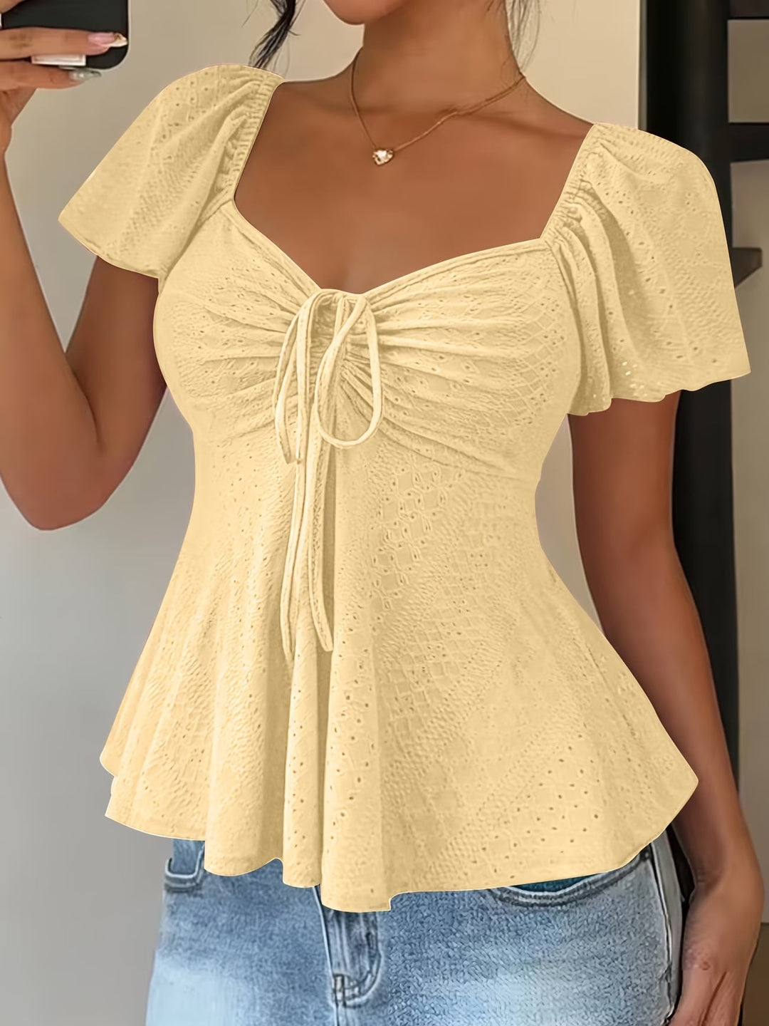 Ismerie Breathable V-Neck Drawstring Top