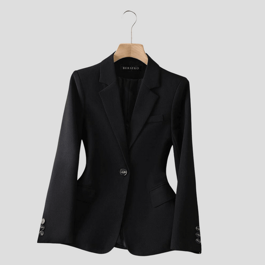 Linea Single Breasted Style Blazer