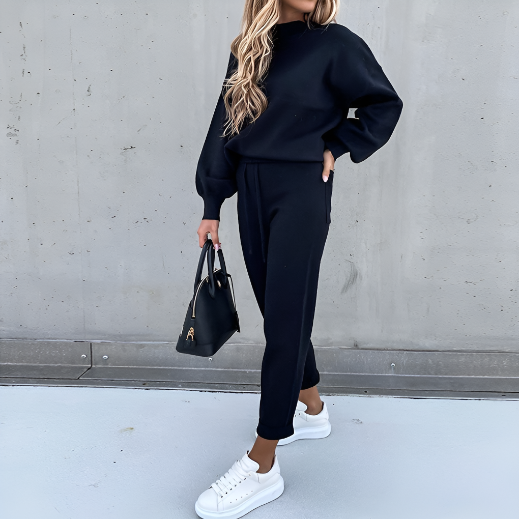 Ruelle Soft Home Suit Two Piece