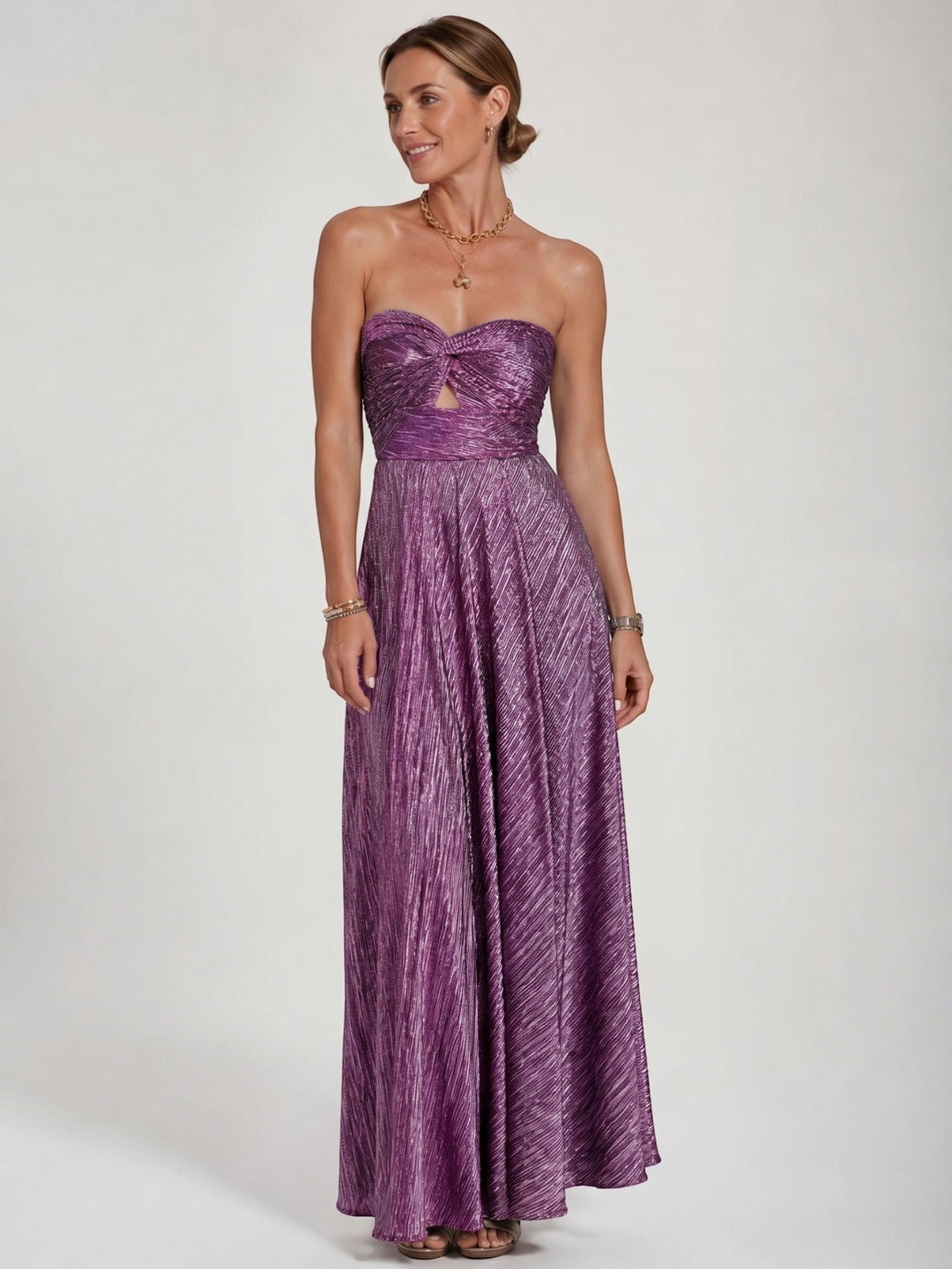 Gardena Shiny Fabric Gown