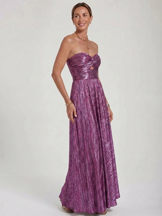 Gardena Shiny Fabric Gown