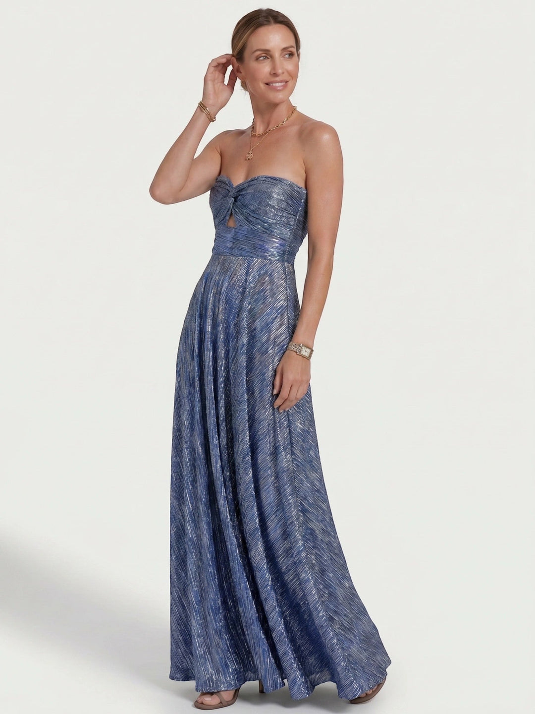 Gardena Shiny Fabric Gown