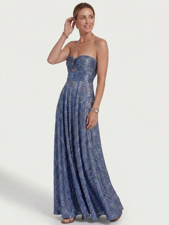 Gardena Shiny Fabric Gown